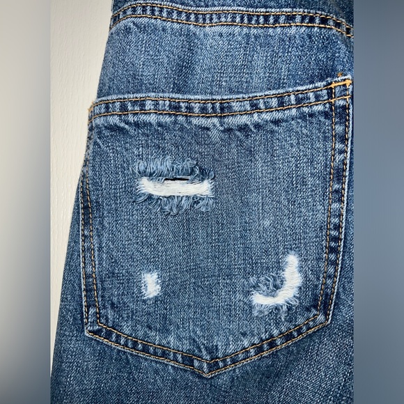 Mid Rise Ripped Jeans - Picture 5 of 6